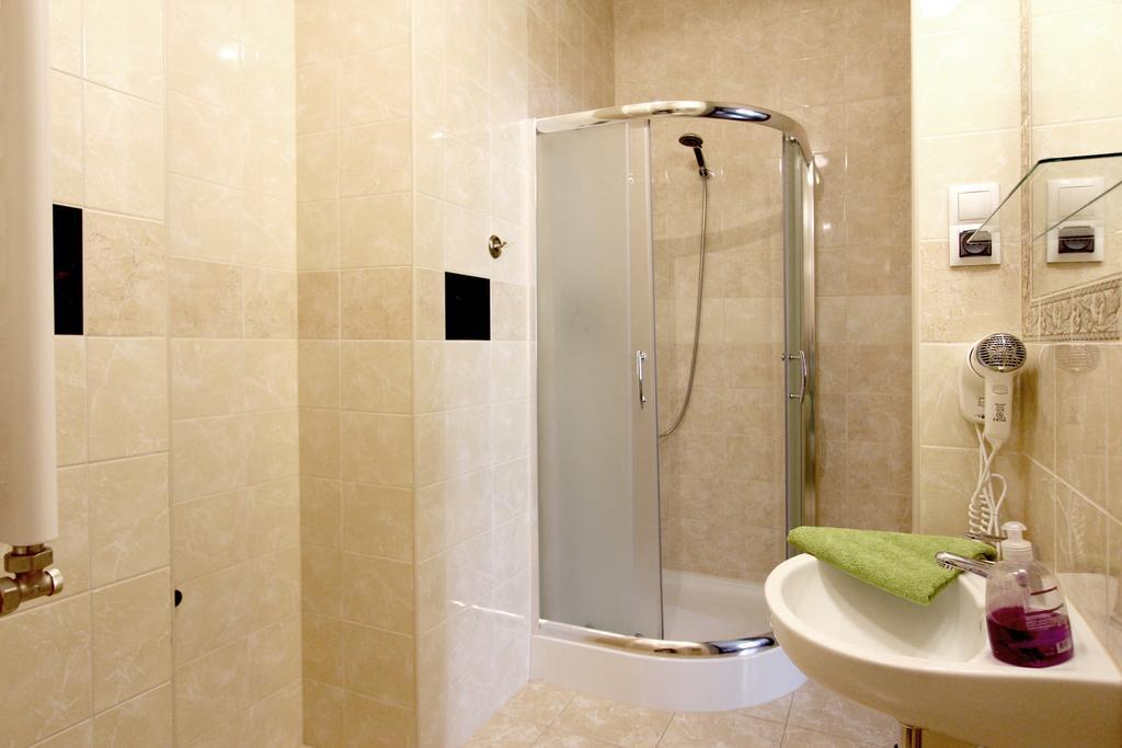 Amelia Apartament Centrum Apartment กดัญสก์ ห้อง รูปภาพ